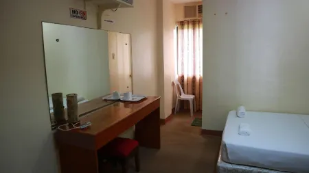 คอรอล ไดฟ์รีสอร์ท