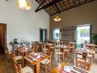 Bahiacafé Hotel Hotels near Church and Convent of San Francisco