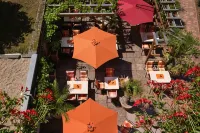 Hotel Die Kleine Blume Hotels near Kurpark Dahn