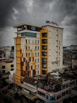 Infinity Hotel Jambi Hotel dekat Masjid Rahmatullah, Simpang Kapuk