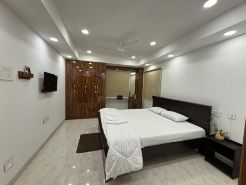 Sunshine Elite Homestay