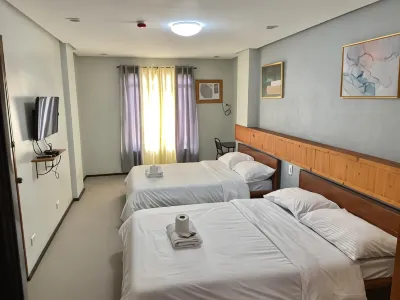 菲利帕民宿 Tagbak Bus Terminal附近的飯店