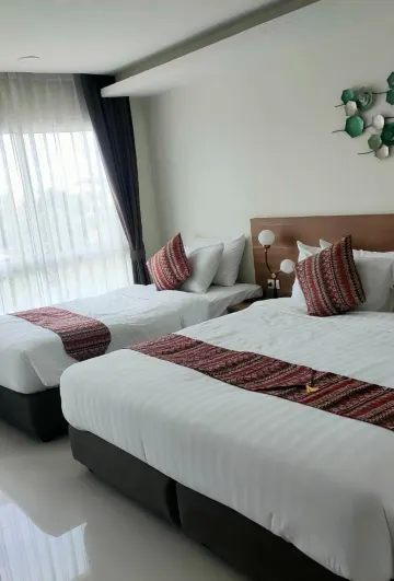 ห้องดีลักซ์สำหรับสามท่าน