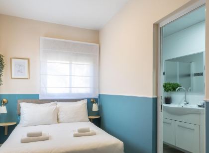 Domus Bat Galim Hotel