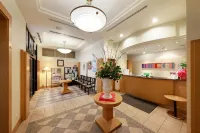 Blossom Hotel Hirosaki - parking