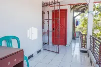 Penginapan Rio Anakku Syariah Banjaran Mitra RedDoorz Hotels in Arjasari