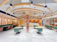 Downtown District Hotel