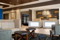 Holiday Inn Express Canton - Potsdam Hotel di Potsdam