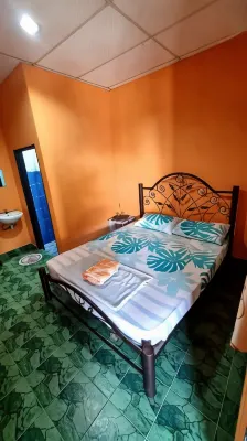 RL Budget Rooms โรงแรมใน