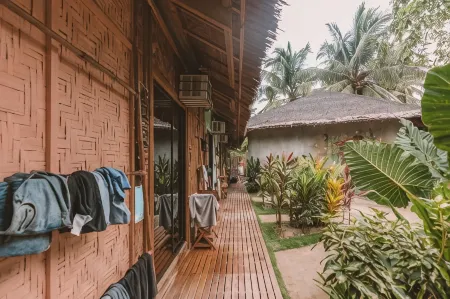 MAD Monkey Hostel Siargao