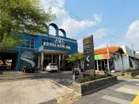 Royal Kencana Hotel powered by Cocotel Hotels in Jepara