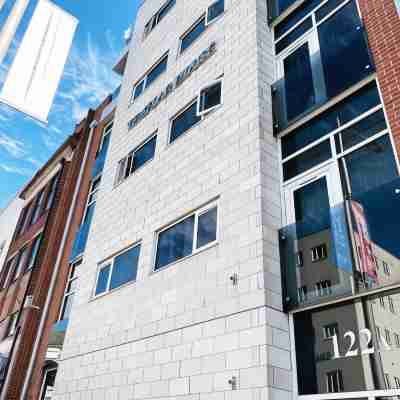 UR Stay Apartments Leicester Hotel Exterior