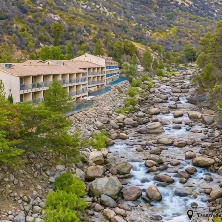 Yosemite View Lodge