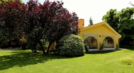 La Masia Отели в г. Лухан де Куйо