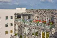 City Express Plus by Marriott Cancún Aeropuerto Riviera Hotels near Cancun Intl. Airport