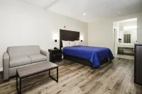 Winchester Inn and Suites Humble/IAH/North Houston - Motels