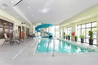 Holiday Inn Express & Suites Calgary NW - University Area
