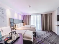 Premier Inn Stuttgart City Center Hotel โรงแรมใกล้ลีเดอร์ฮัลเลอ