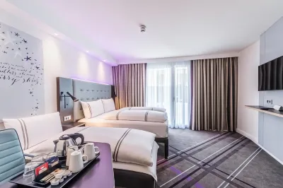 Premier Inn Stuttgart City Center Hotel Hotels near Mittlerer Schlossgarten