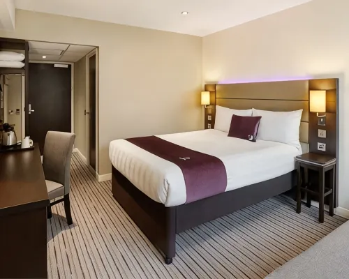 Premier Inn Glasgow City Centre (St. Enoch Square) โรงแรมใกล้สนามเซลติกพาร์ค
