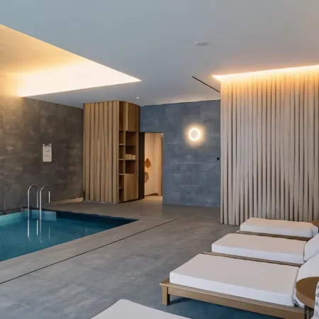 Anemi Hotel & Suites