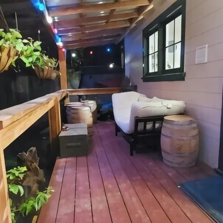 Quaint Cozy Studio w/ Offstreet Parking
