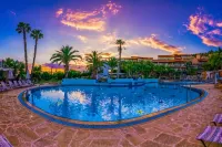 Lagomandra Hotel and Spa - balcony