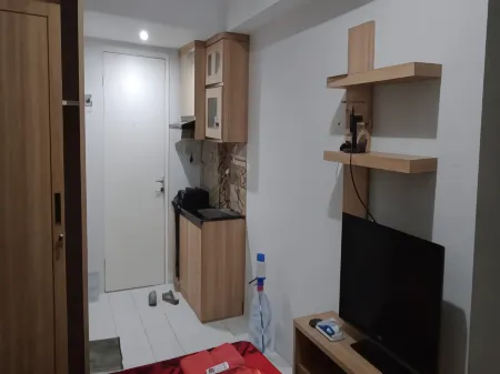 Room Rendi @ Gunung Putri Square