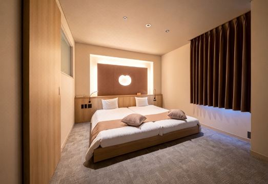 3. 뉴 비와코 호텔..