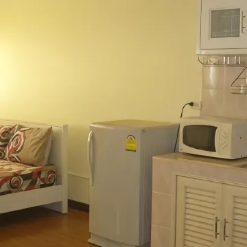 T8 Guest House Don Mueang Challenger