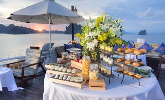 Hera Grand Luxury Cruises Halong