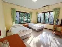 Thara Cholapruek Resort Hotels in Ban Na