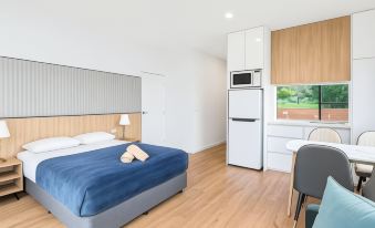 Apollo Dream Suites