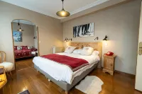 Hôtel du Lion d'Or Hotels in Cauterets