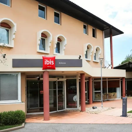 Ibis Aubenas
