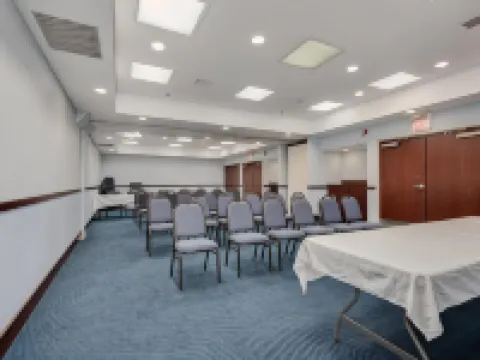 タウンズクエア プレイス チャスカのホテル