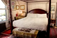 Cliff Crest Bed & Breakfast - Homestays