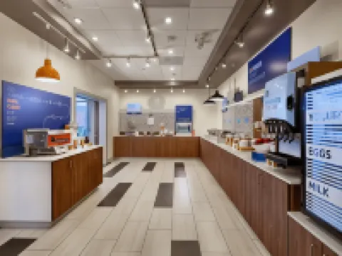 Holiday Inn Express & Suites SALEM NORTH - KEIZER by IHG Hotels in Keizer