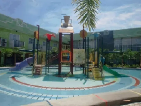 Marand Family Resort