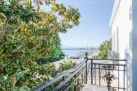 Panellinion Luxury Rooms - Ocean View
