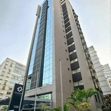 Transamerica Executive Bela Cintra (Paulista) Отели рядом с достопримечательностью «Стадион «Пакаэмбу»»