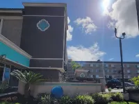 Best Western Inn & Suites San Diego – Zoo/SeaWorld Area Hotels near Mission Beach Boardwalk