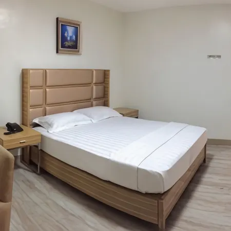 Meaco Hotel - Calbayog