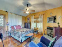 Carson's Run on Cedar Mountain--Cozy retreat with spectacular mountain views.