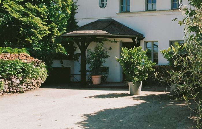 Turmvilla Ground Floor: Terrace with Pergola, Wood-Burning Stove and Water Access
