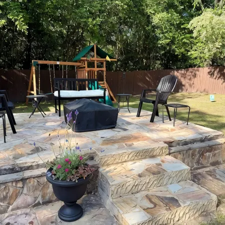 The Oasis of East Columbus - Military Friendly 4 bedroom home!