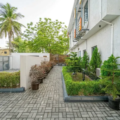 Home Suites and Resort - Balkon