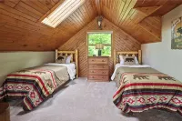湖畔佔地3英畝原木小屋完全私密 - 4星級