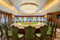 the Diamond Hotel - breakfast