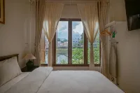 Gemstone Riverside, Chanthaburi - Homestays